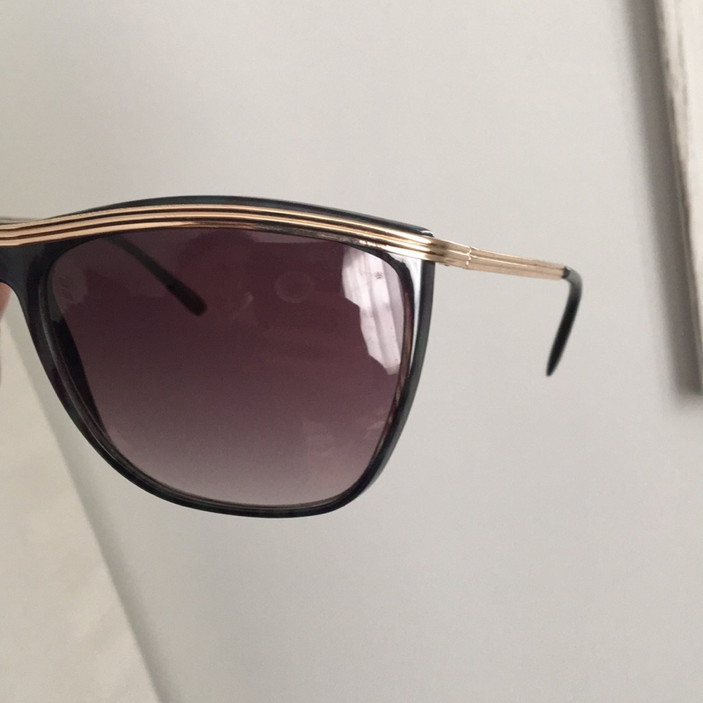 🕶 sunglasses 🕶 - Picture 5 of 6